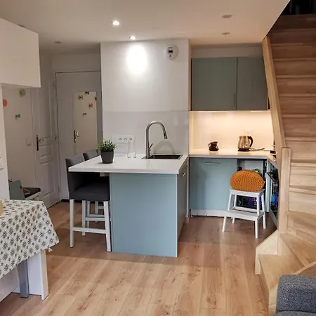 Le Crey Du Quart Apartment